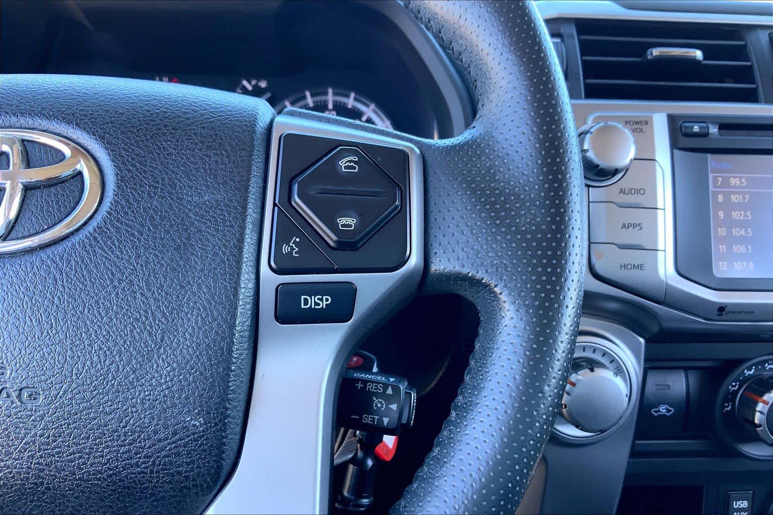 2018 Toyota 4Runner photo 24 of 36