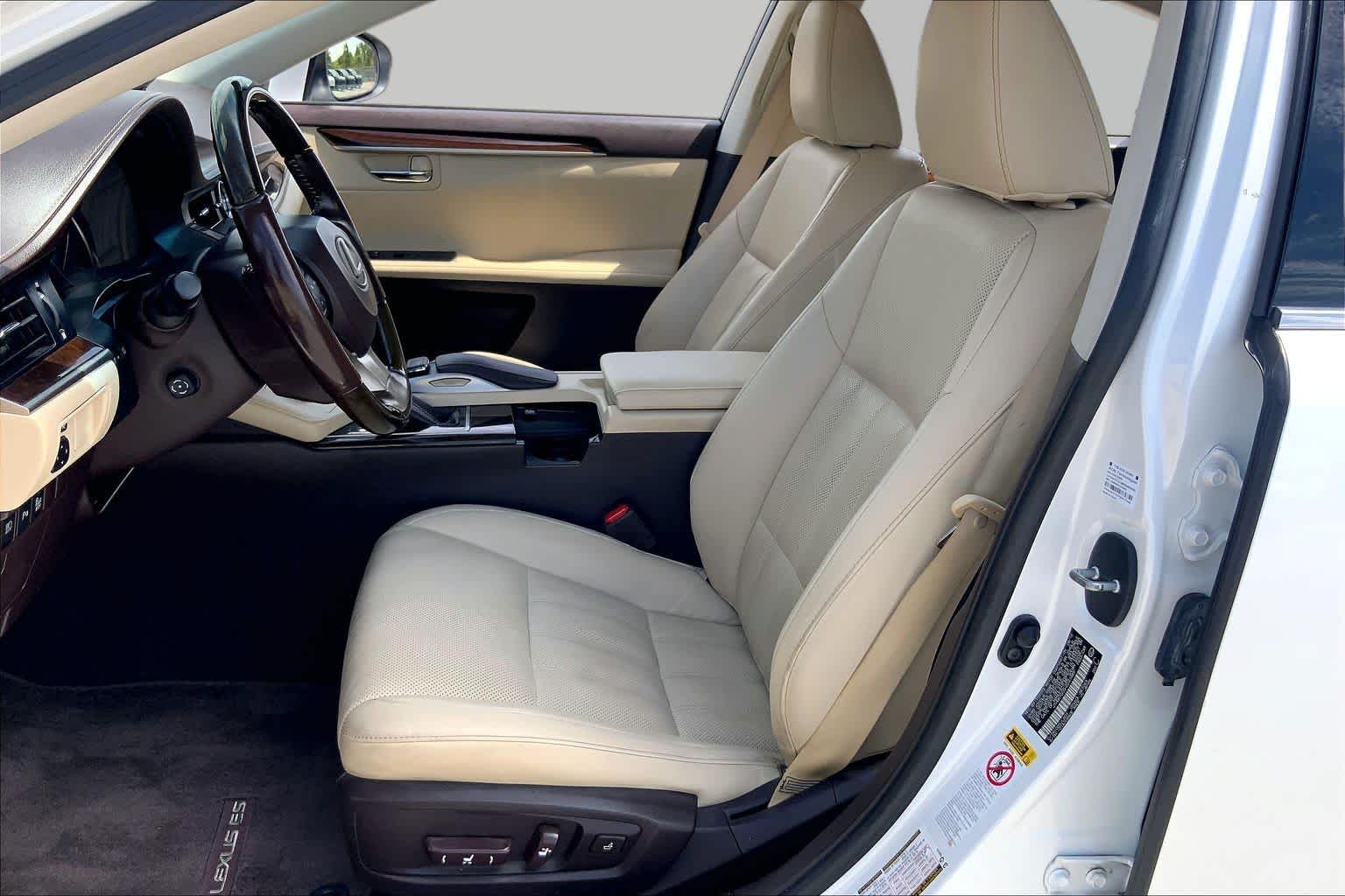 2017 Lexus ES 350  Eminent White Pearl at Lexus Southwest Houston
