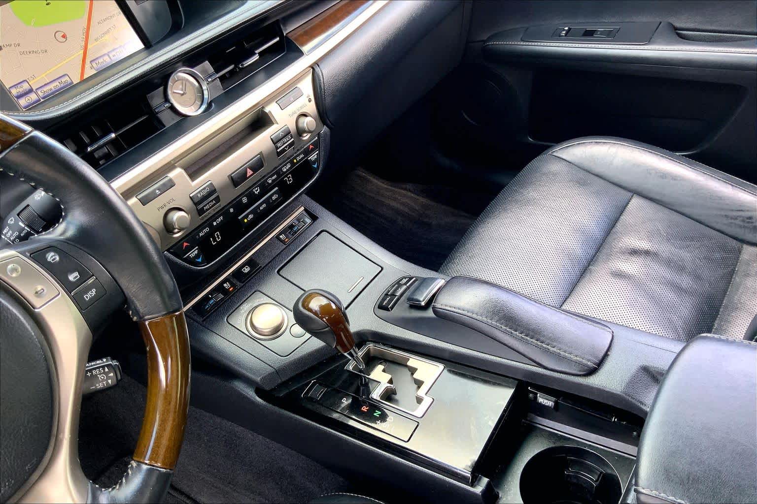 2014 Lexus ES 350  Starfire Pearl at Lexus Southwest Houston