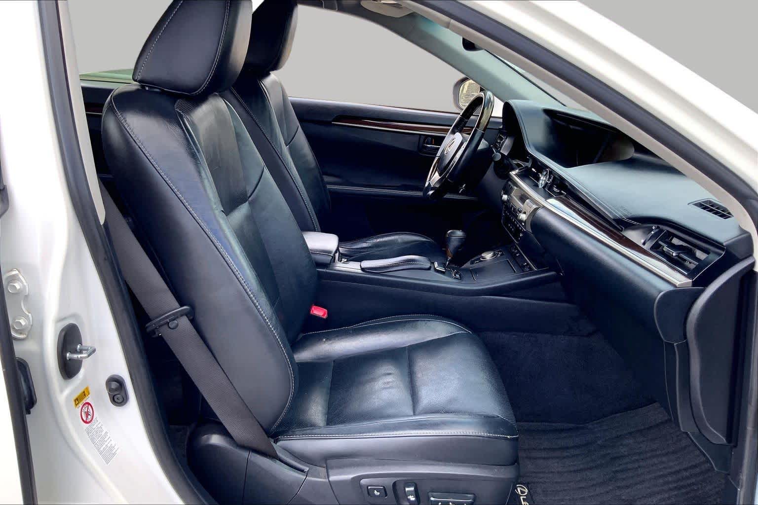 2014 Lexus ES 350  Starfire Pearl at Lexus Southwest Houston