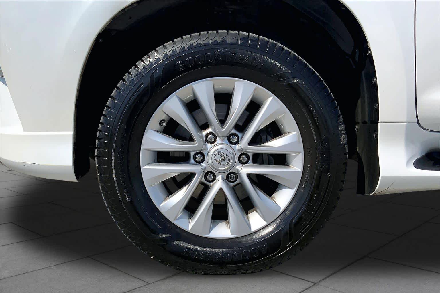 2023 Lexus GX 460 Premium  Eminent White Pearl at Lexus of Clear Lake