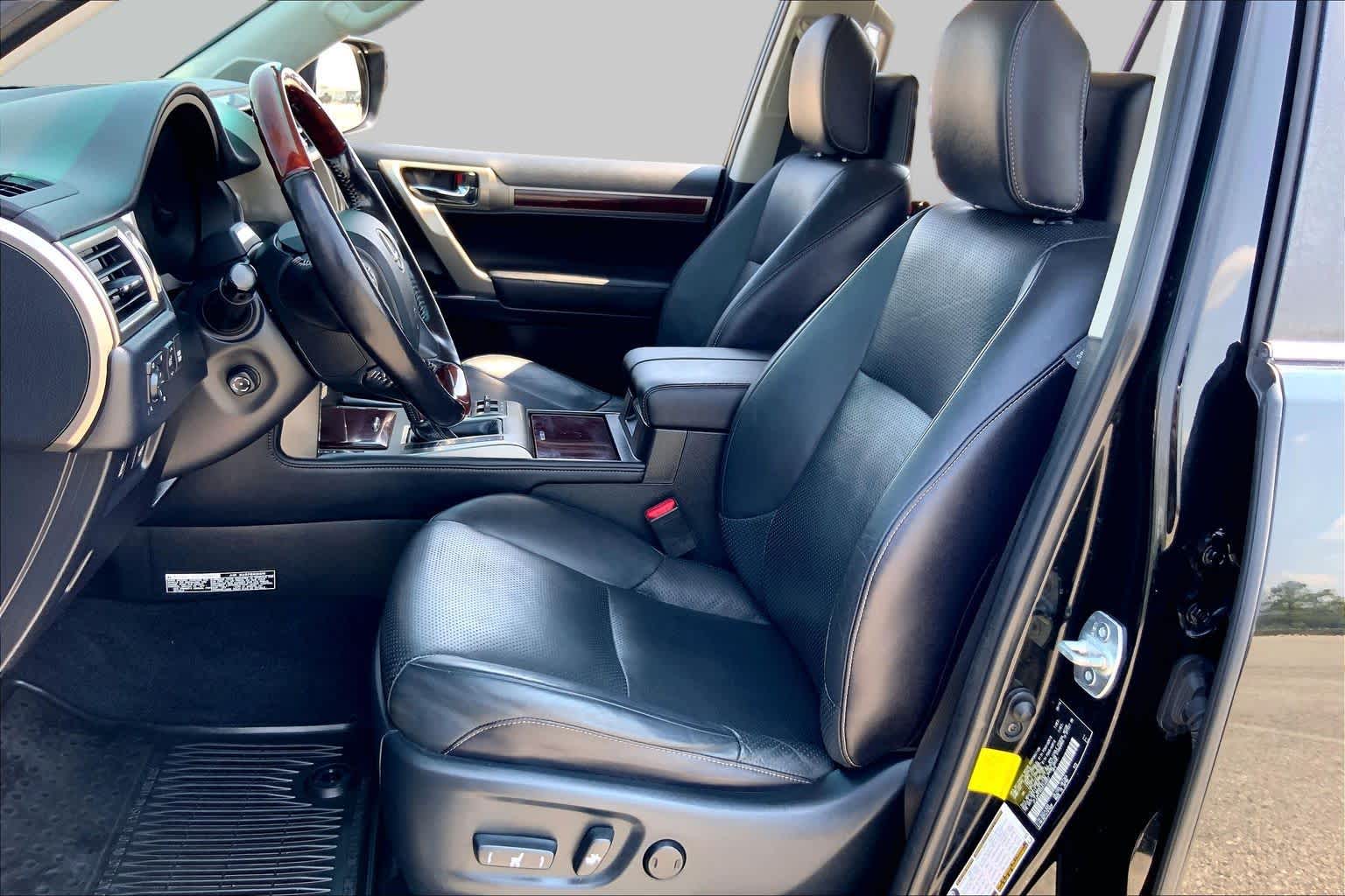 2016 Lexus GX 460  Luxury  Black Onyx at Lexus of Clear Lake
