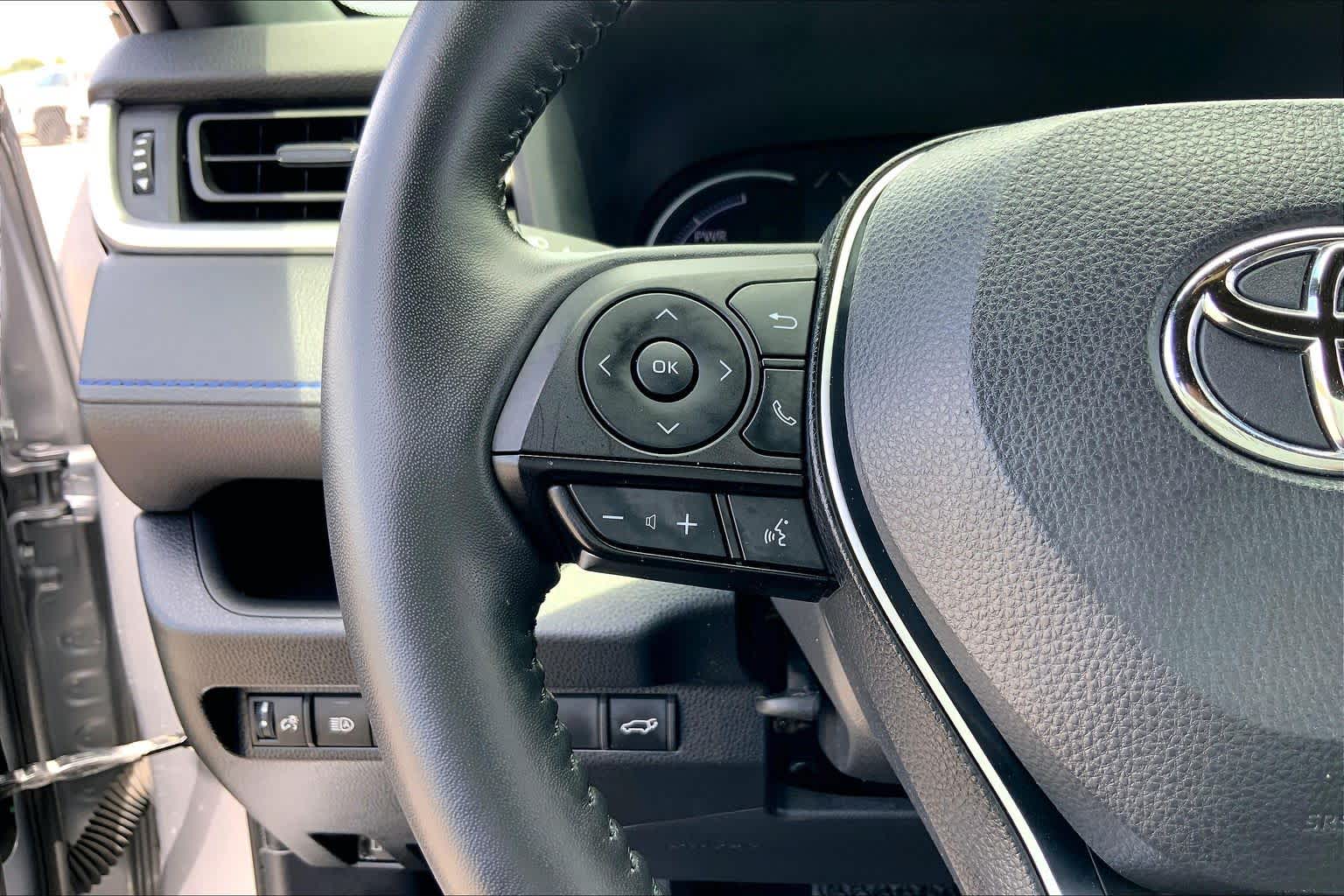 2023 Toyota RAV4 Hybrid SE Silver Sky Metallic at Group 1 Toyota Southwest