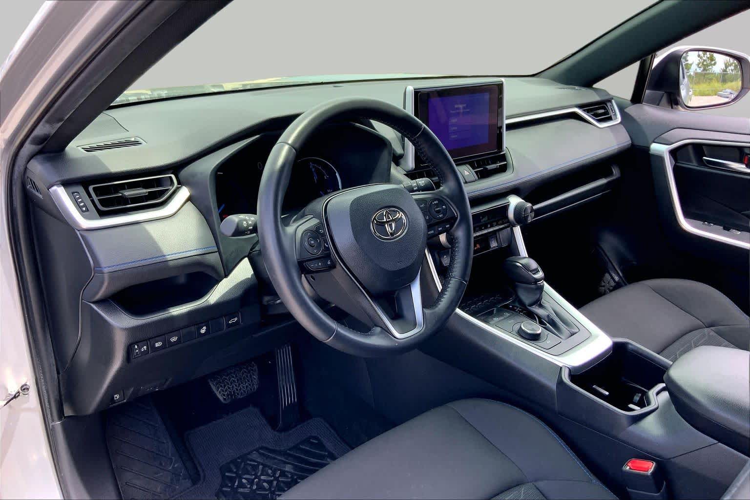 2023 Toyota RAV4 Hybrid SE Silver Sky Metallic at Group 1 Toyota Southwest