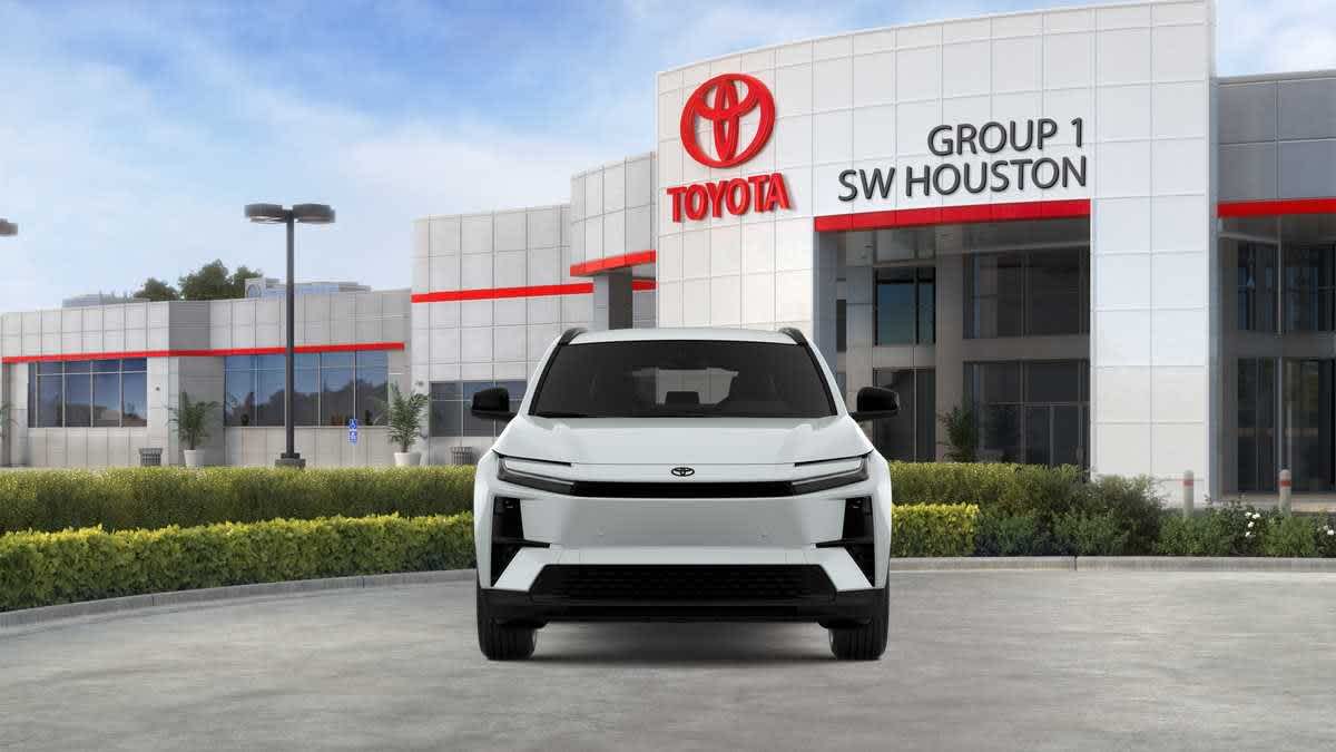 2026 Toyota C-HR photo 16 of 29