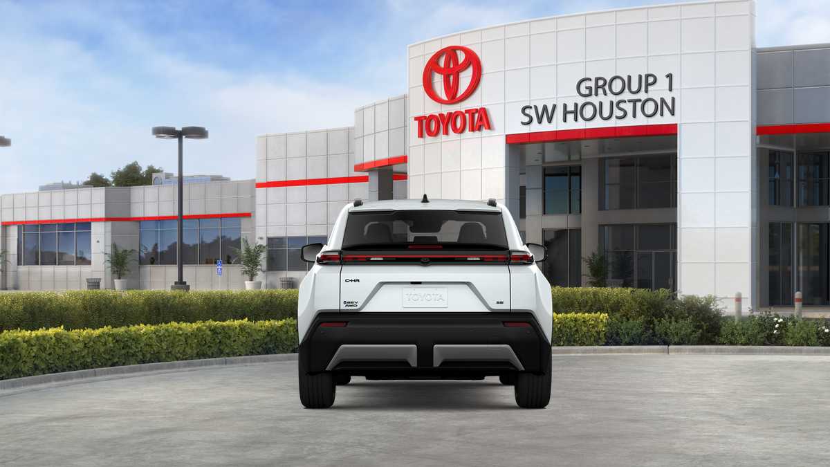 2026 Toyota C-HR photo 23 of 30