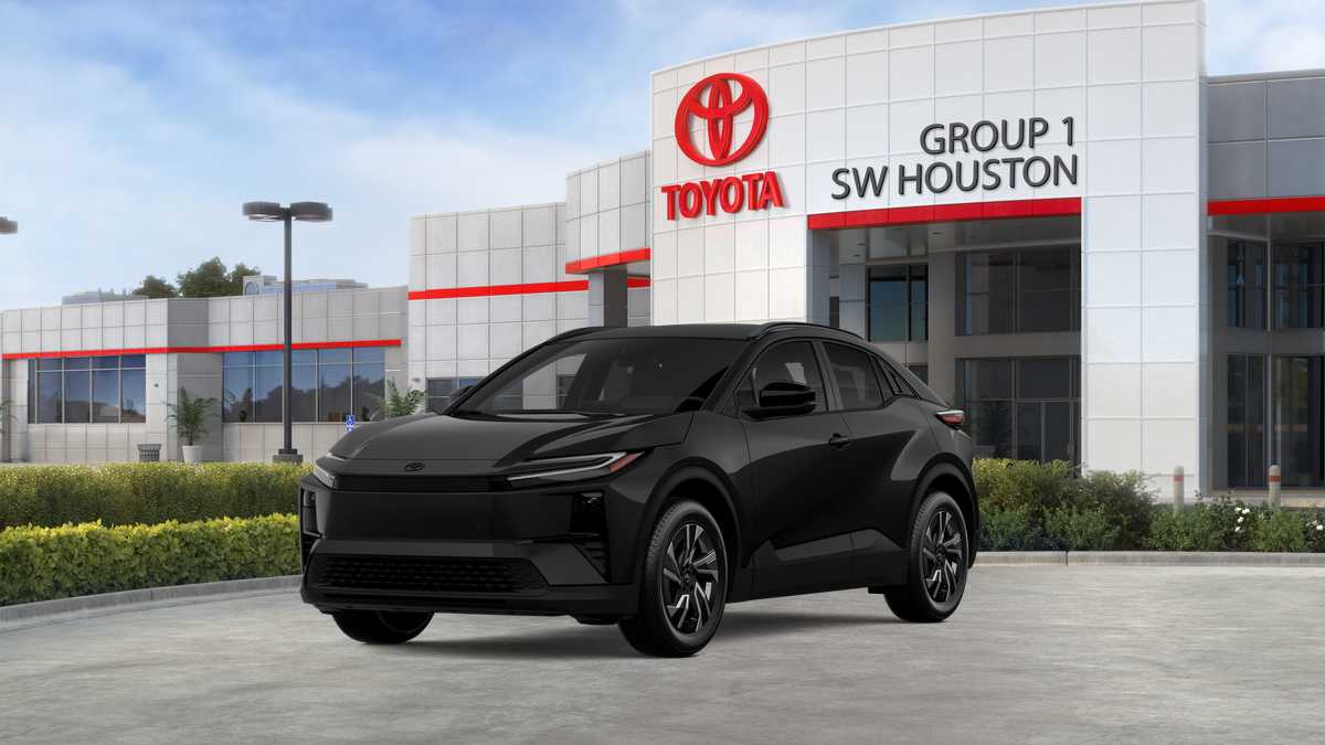 2026 Toyota C-HR photo 19 of 26