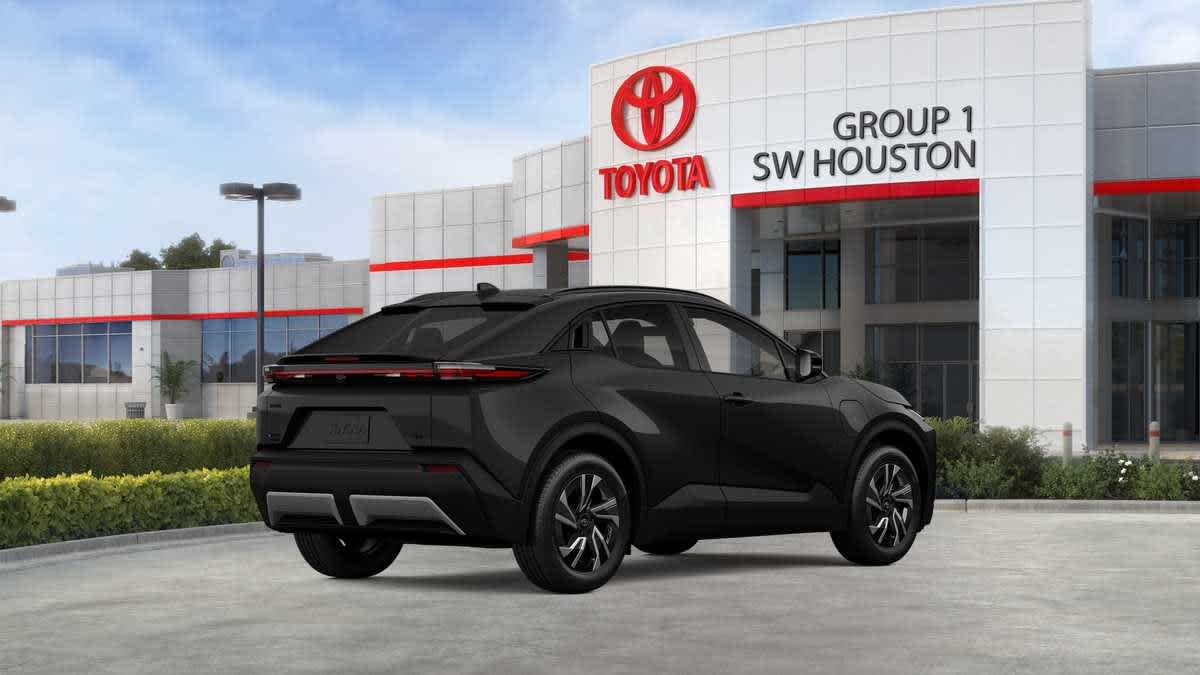 2026 Toyota C-HR photo 7 of 26