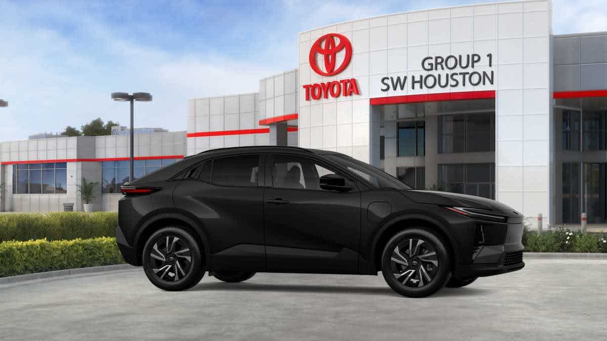 2026 Toyota C-HR photo 10 of 26