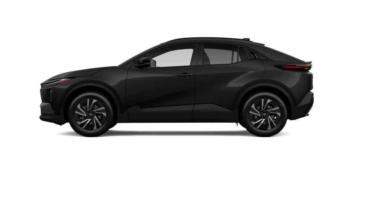 2026 Toyota C-HR photo 25 of 38
