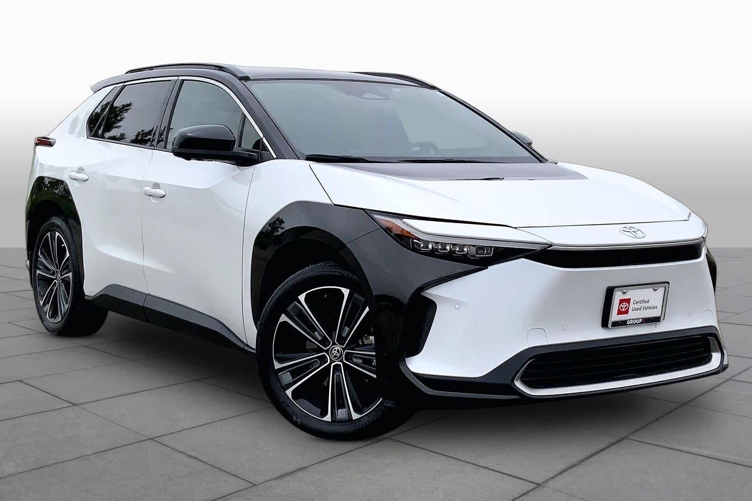 2023 Toyota bZ4X Limited - 1