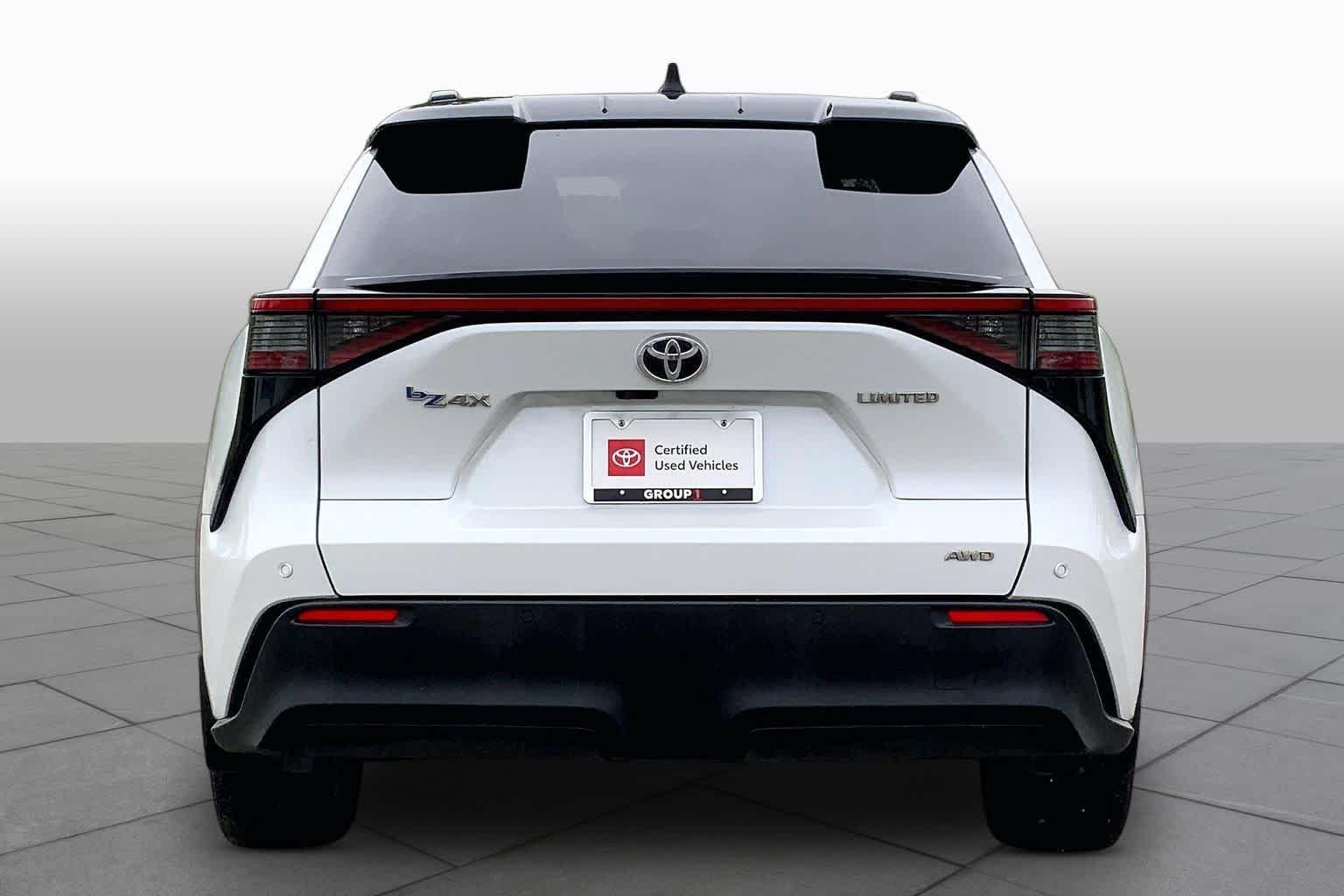 2023 Toyota bZ4X Limited - 3