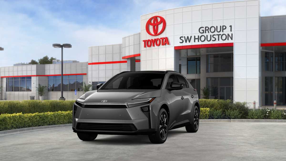 2026 Toyota bZ photo 28 of 29