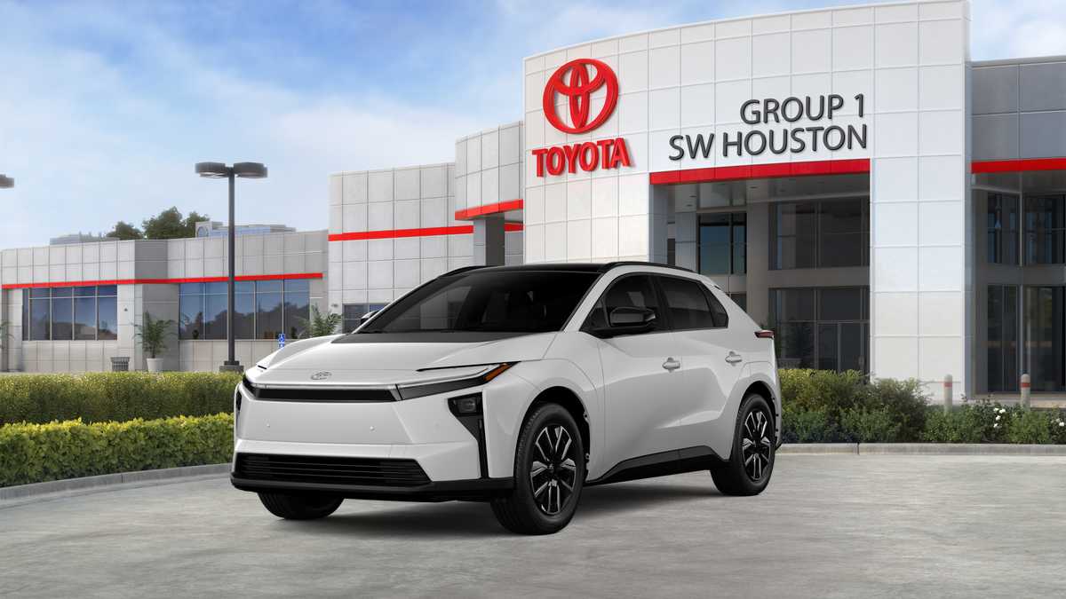 2026 Toyota bZ photo 20 of 32