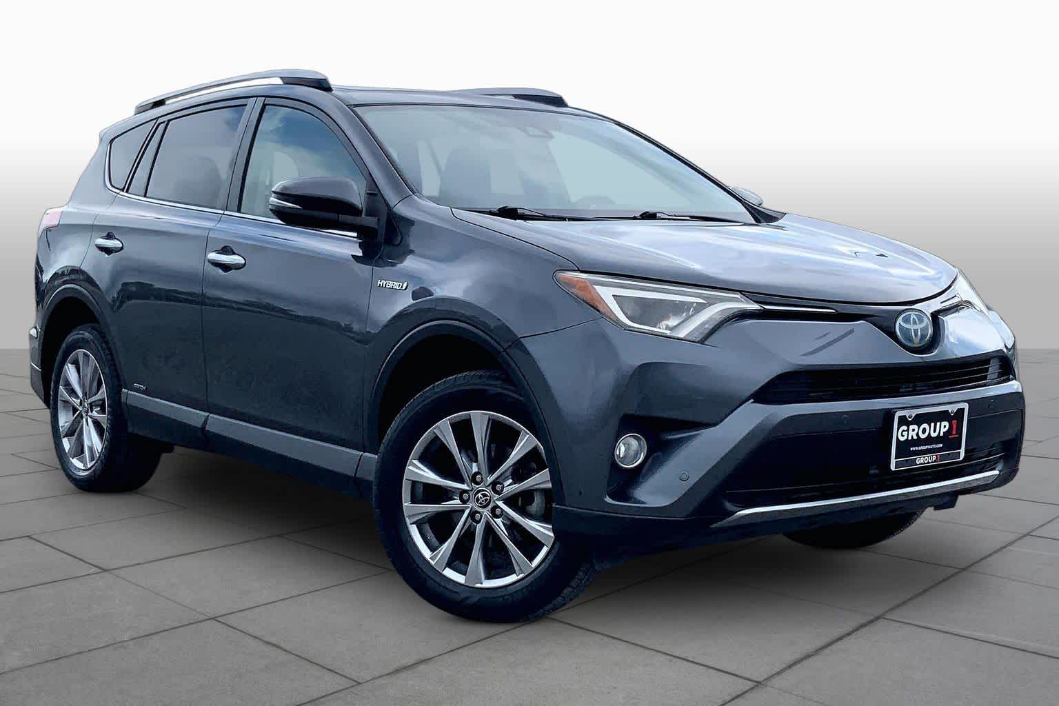 2016 Toyota RAV4 Hybrid photo 3 of 36
