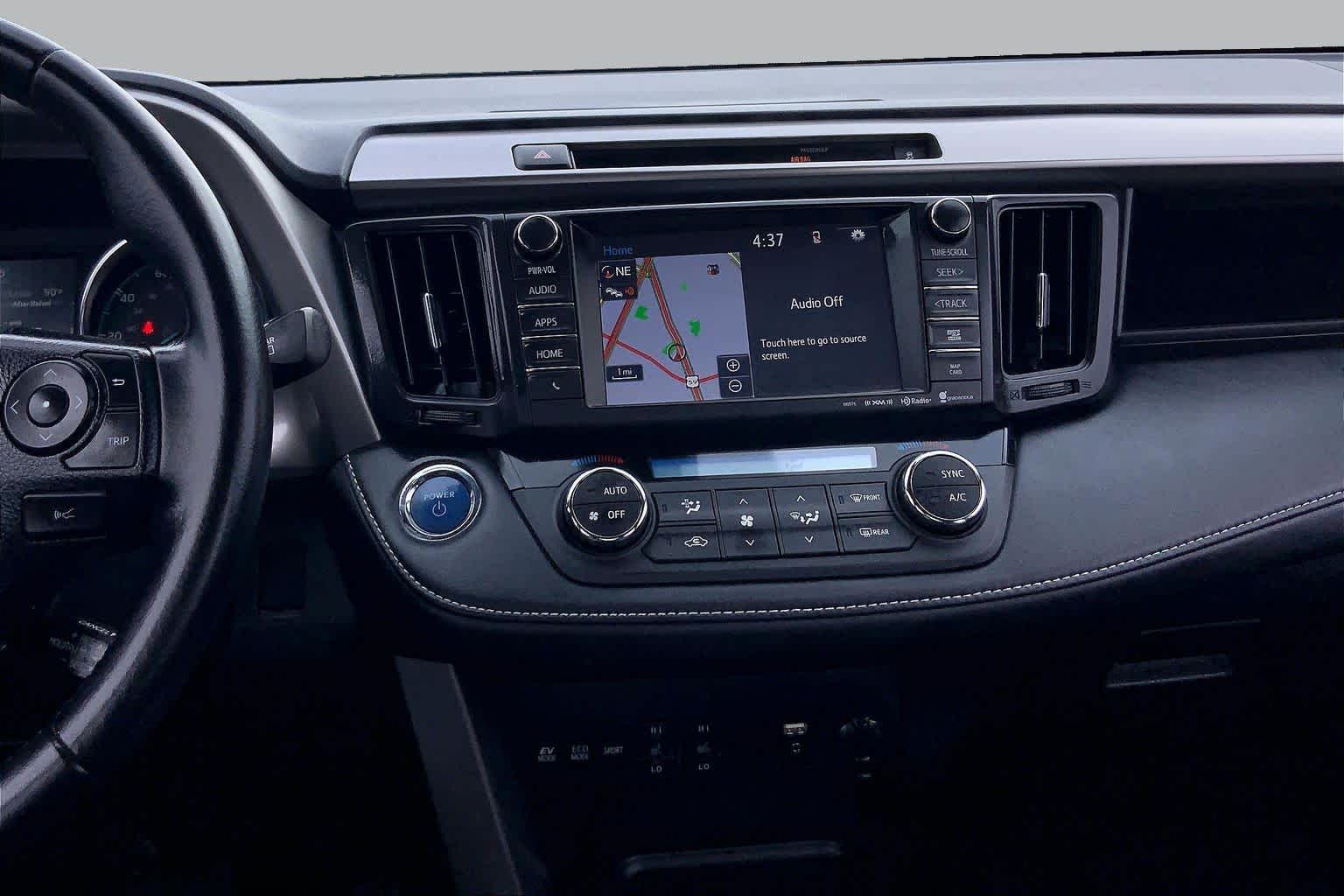 2016 Toyota RAV4 Hybrid photo 7 of 36