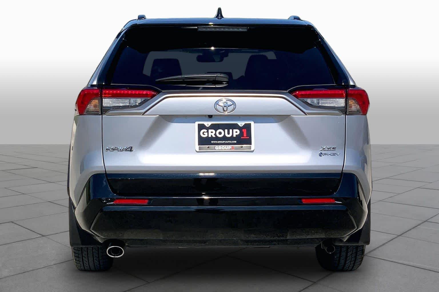 2025 Toyota RAV4 Plug-In Hybrid photo 5 of 36