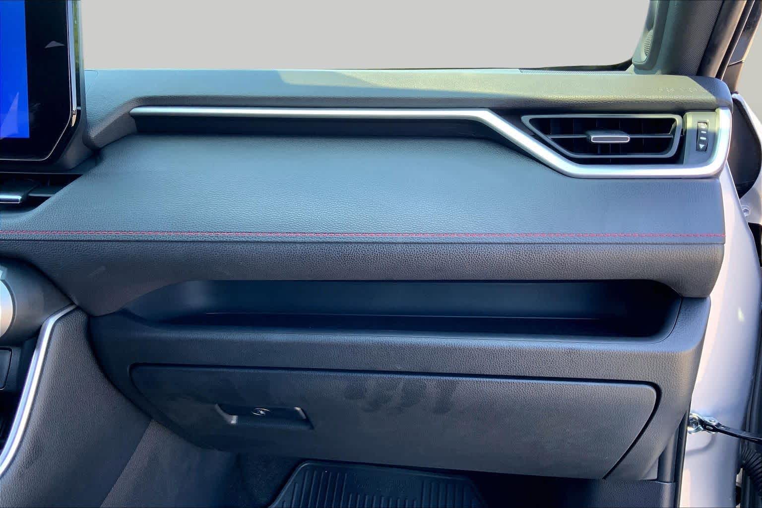 2025 Toyota RAV4 Plug-In Hybrid photo 18 of 36