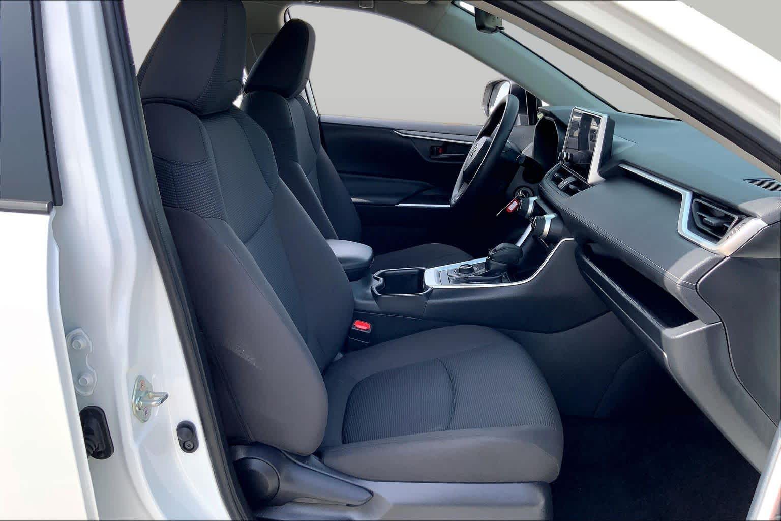 2025 Toyota RAV4 Hybrid LE Ice Cap at Group 1 Toyota Southwest