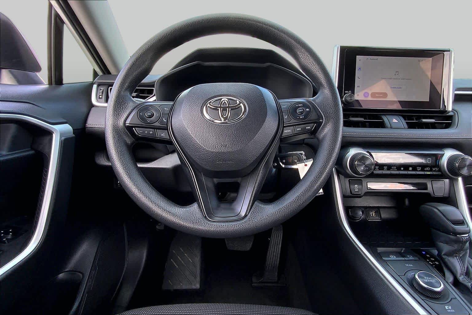 2025 Toyota RAV4 Hybrid LE Ice Cap at Group 1 Toyota Southwest
