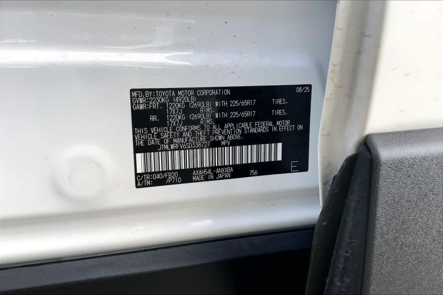 2025 Toyota RAV4 Hybrid LE Ice Cap at Group 1 Toyota Southwest