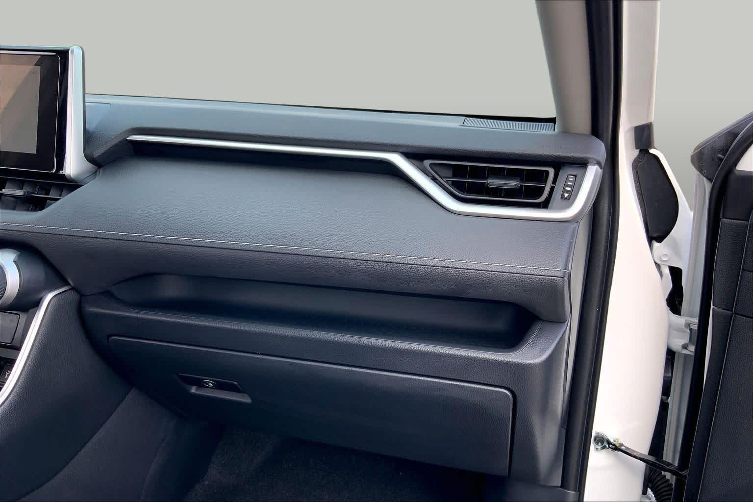 2025 Toyota RAV4 Hybrid LE Ice Cap at Group 1 Toyota Southwest