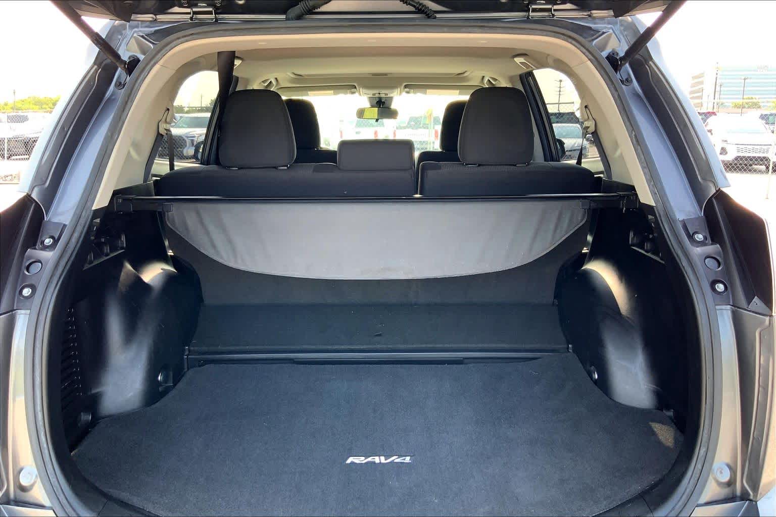 2018 Toyota RAV4 Hybrid LE Magnetic Gray Metallic at Group 1 Toyota Southwest