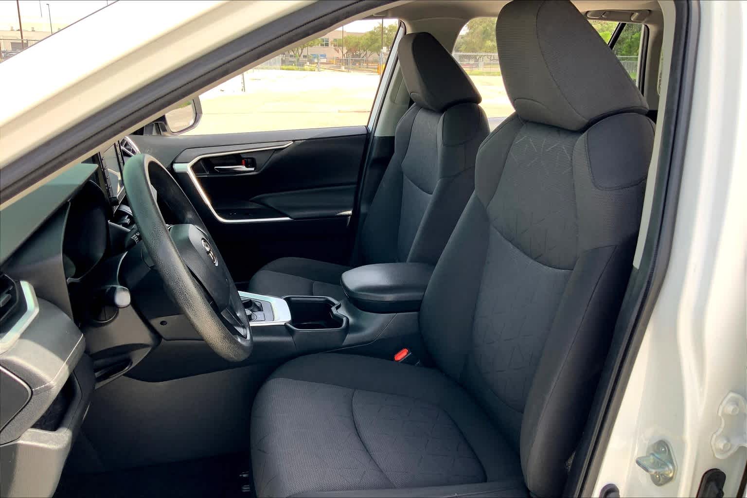2022 Toyota RAV4 Hybrid XLE White at Group 1 Toyota Southwest