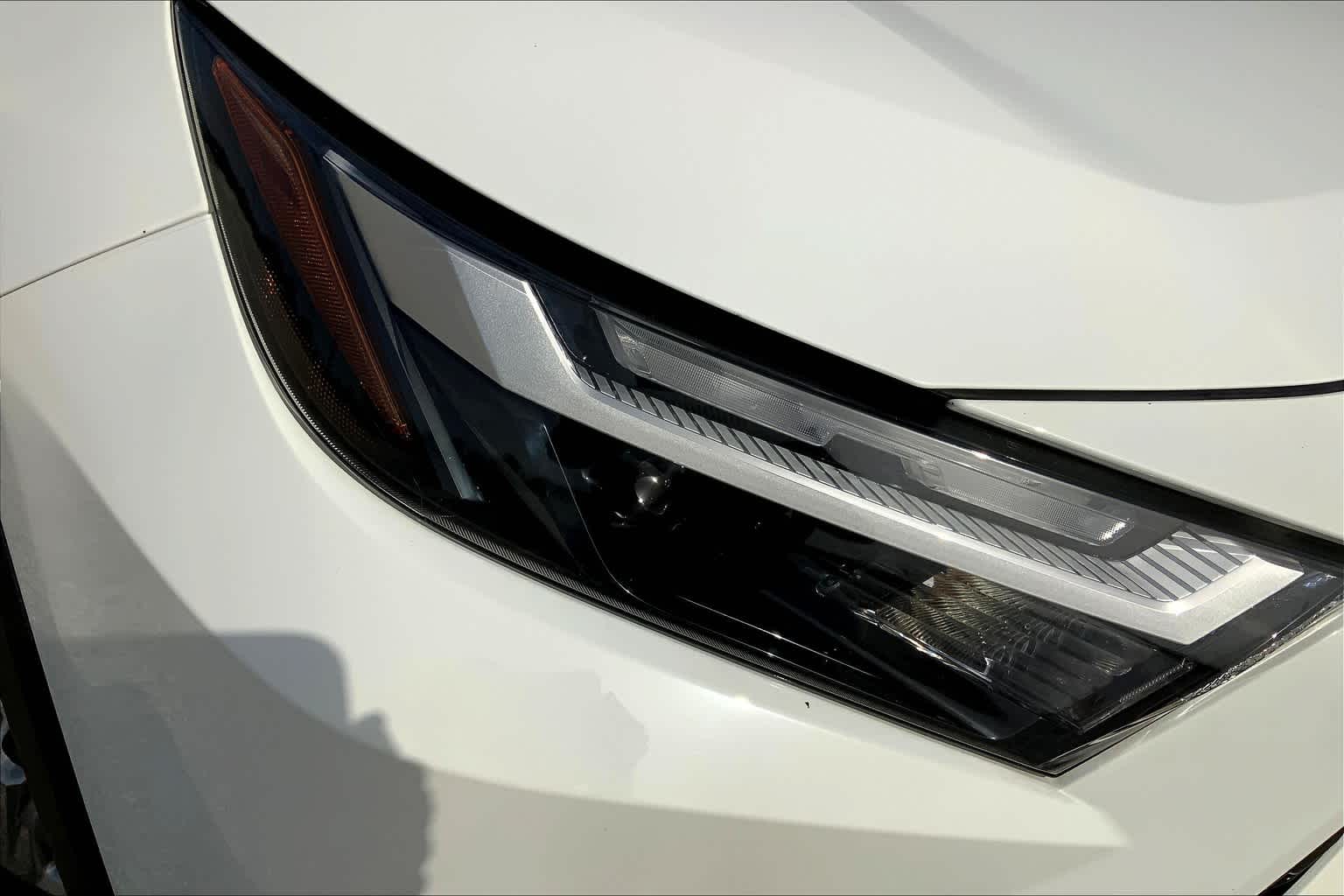 2022 Toyota RAV4 Hybrid XLE White at Group 1 Toyota Southwest
