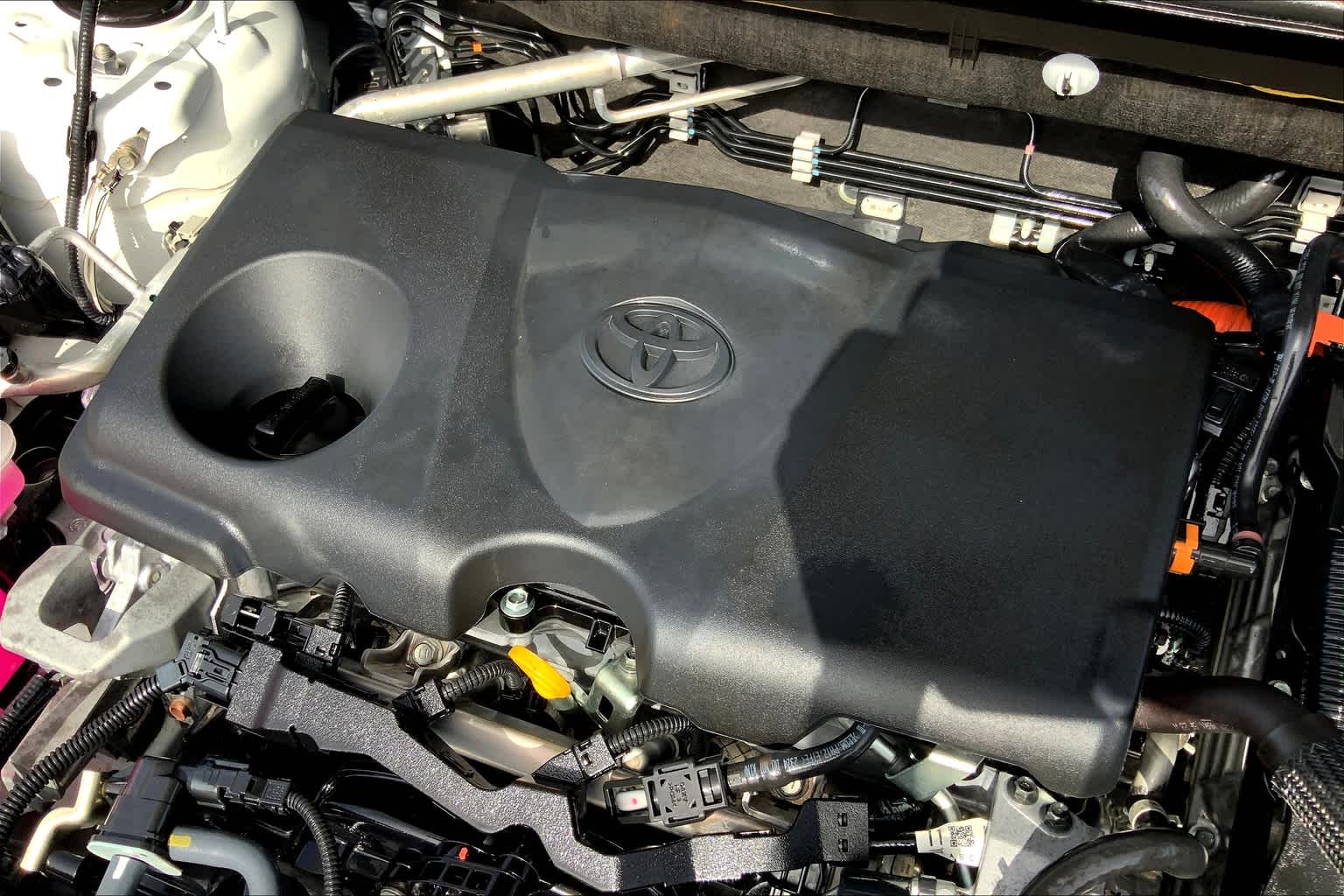2022 Toyota RAV4 Hybrid XLE White at Group 1 Toyota Southwest
