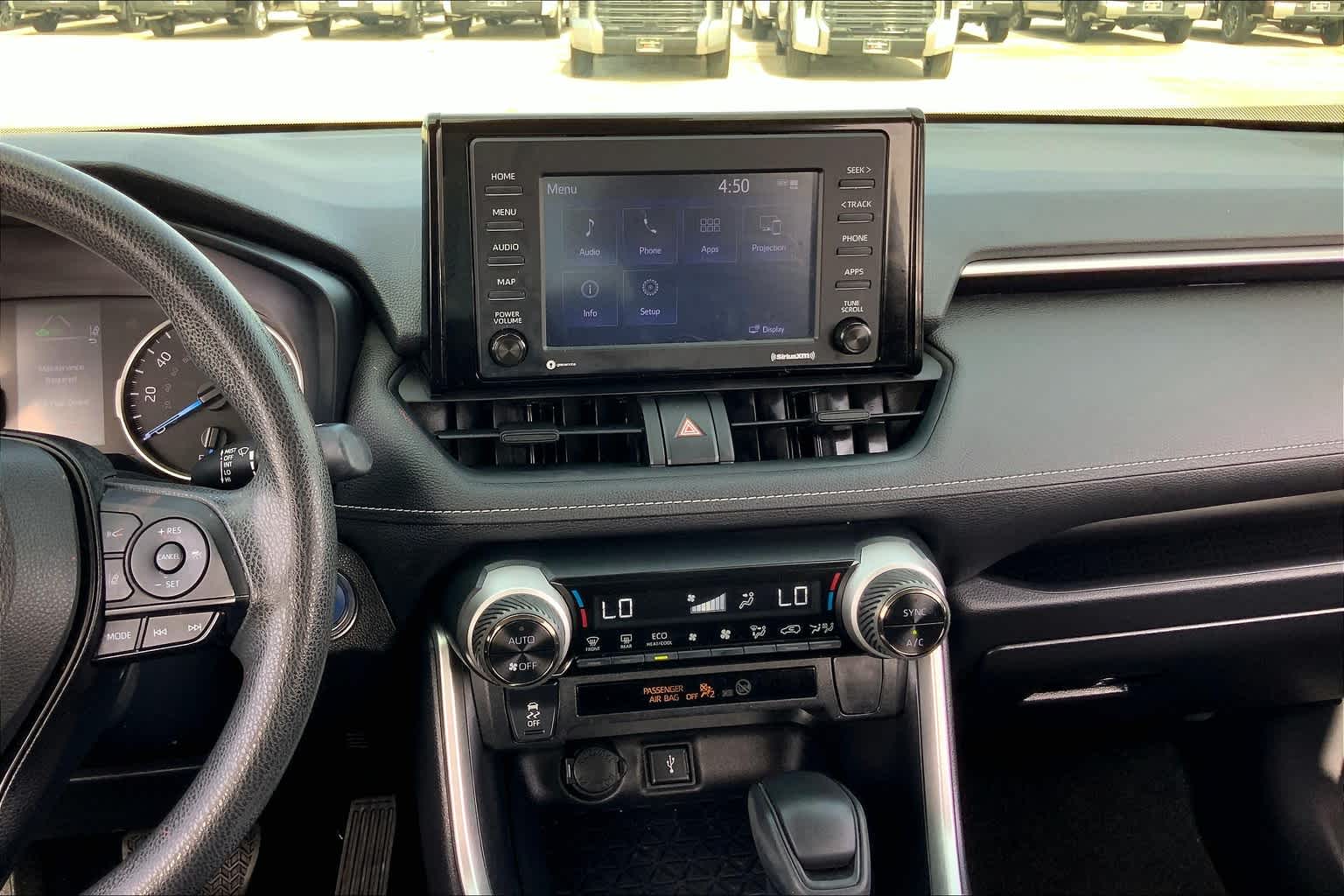 2022 Toyota RAV4 Hybrid XLE White at Group 1 Toyota Southwest