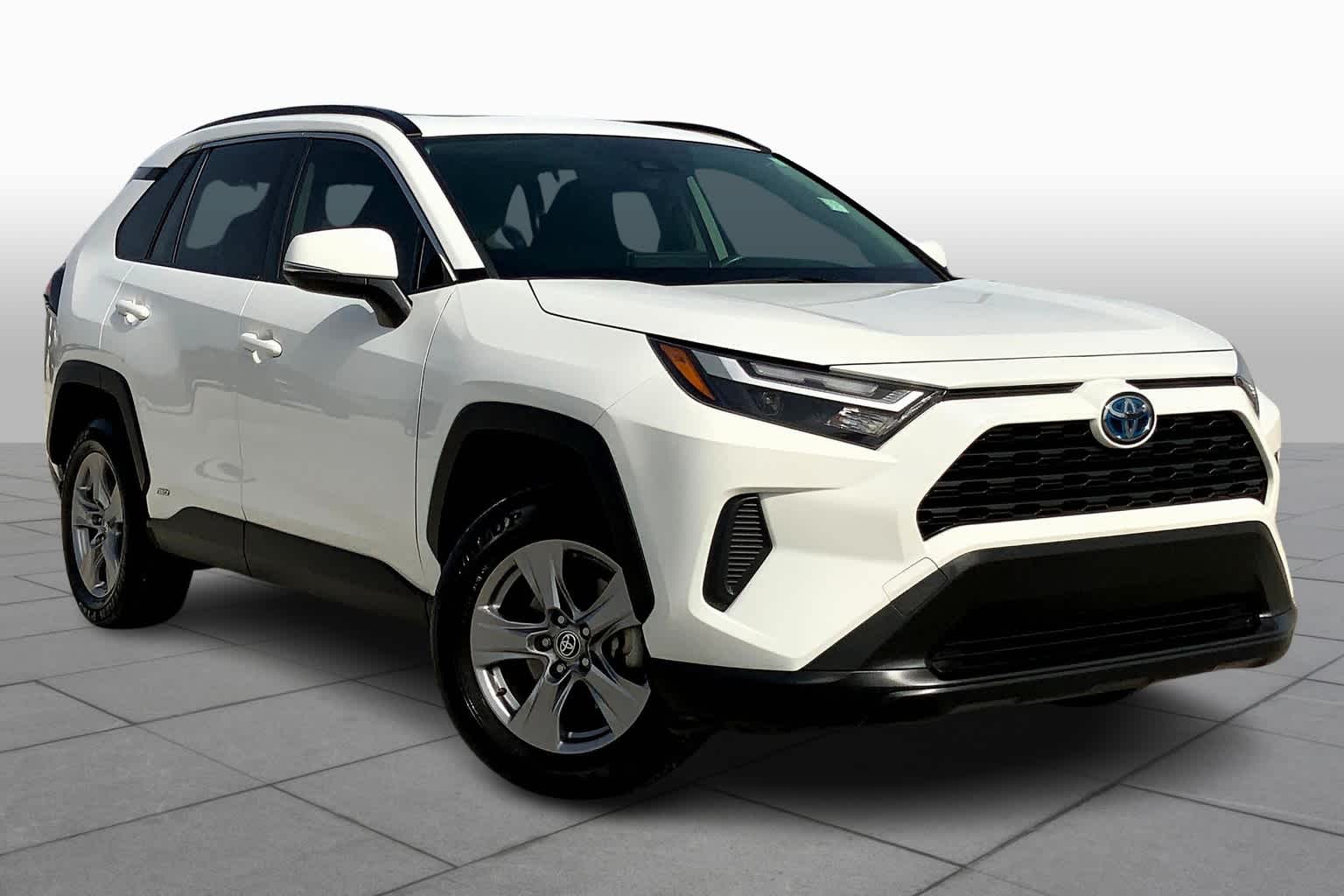 2022 Toyota RAV4 Hybrid XLE White at Group 1 Toyota Southwest