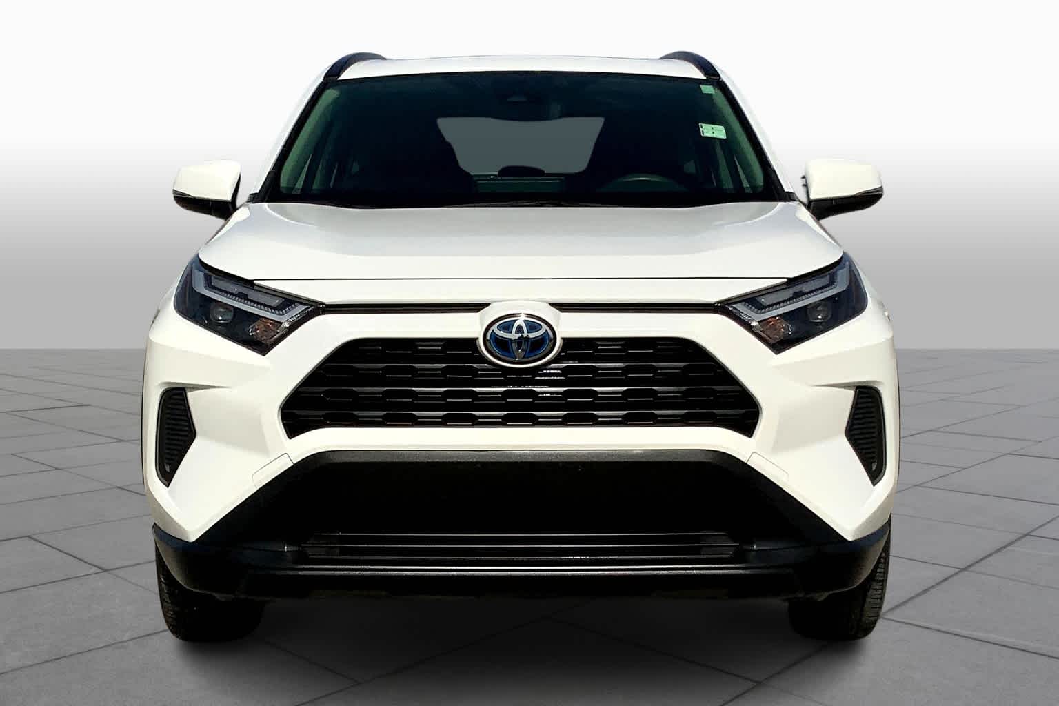 2022 Toyota RAV4 Hybrid XLE White at Group 1 Toyota Southwest