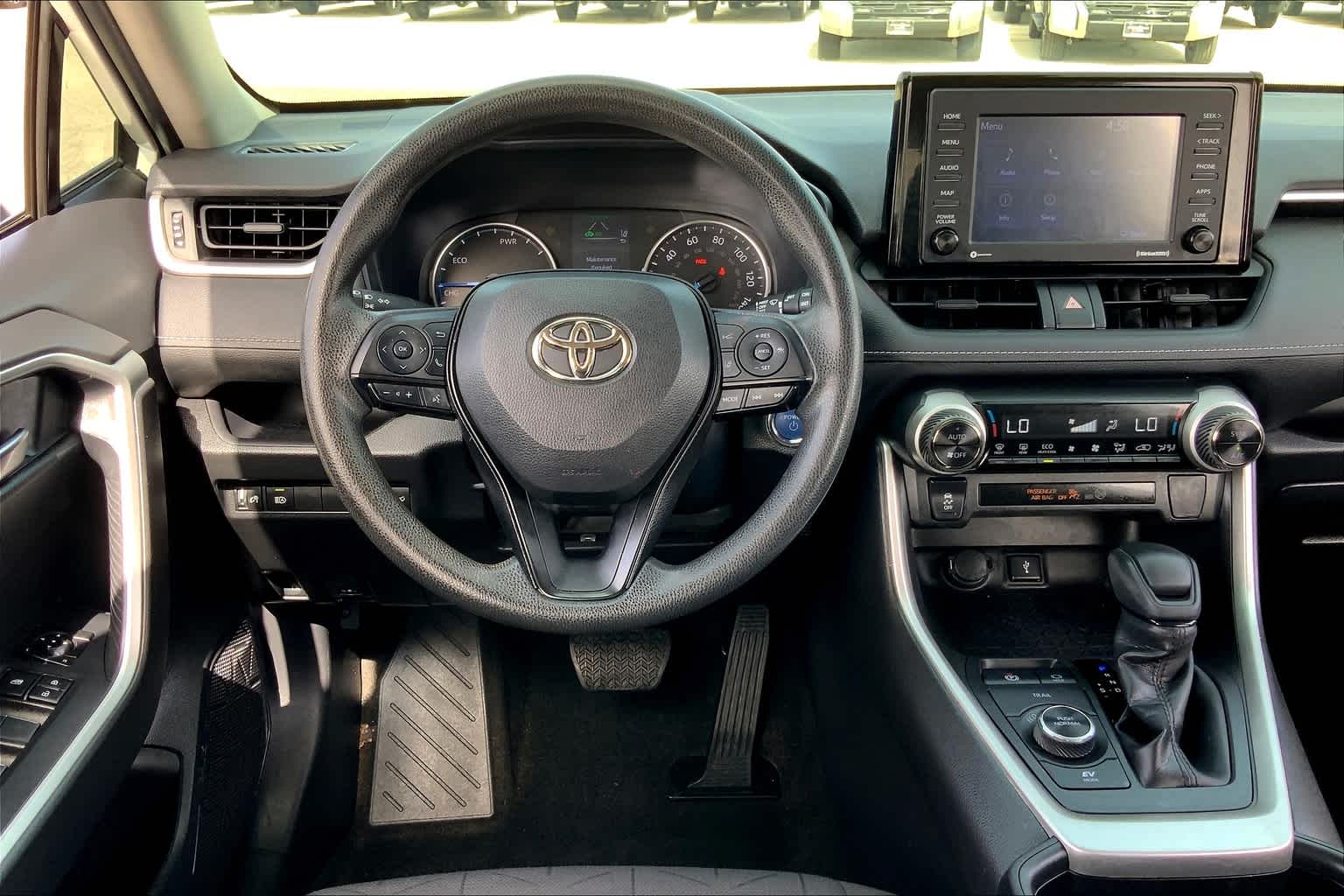 2022 Toyota RAV4 Hybrid XLE White at Group 1 Toyota Southwest