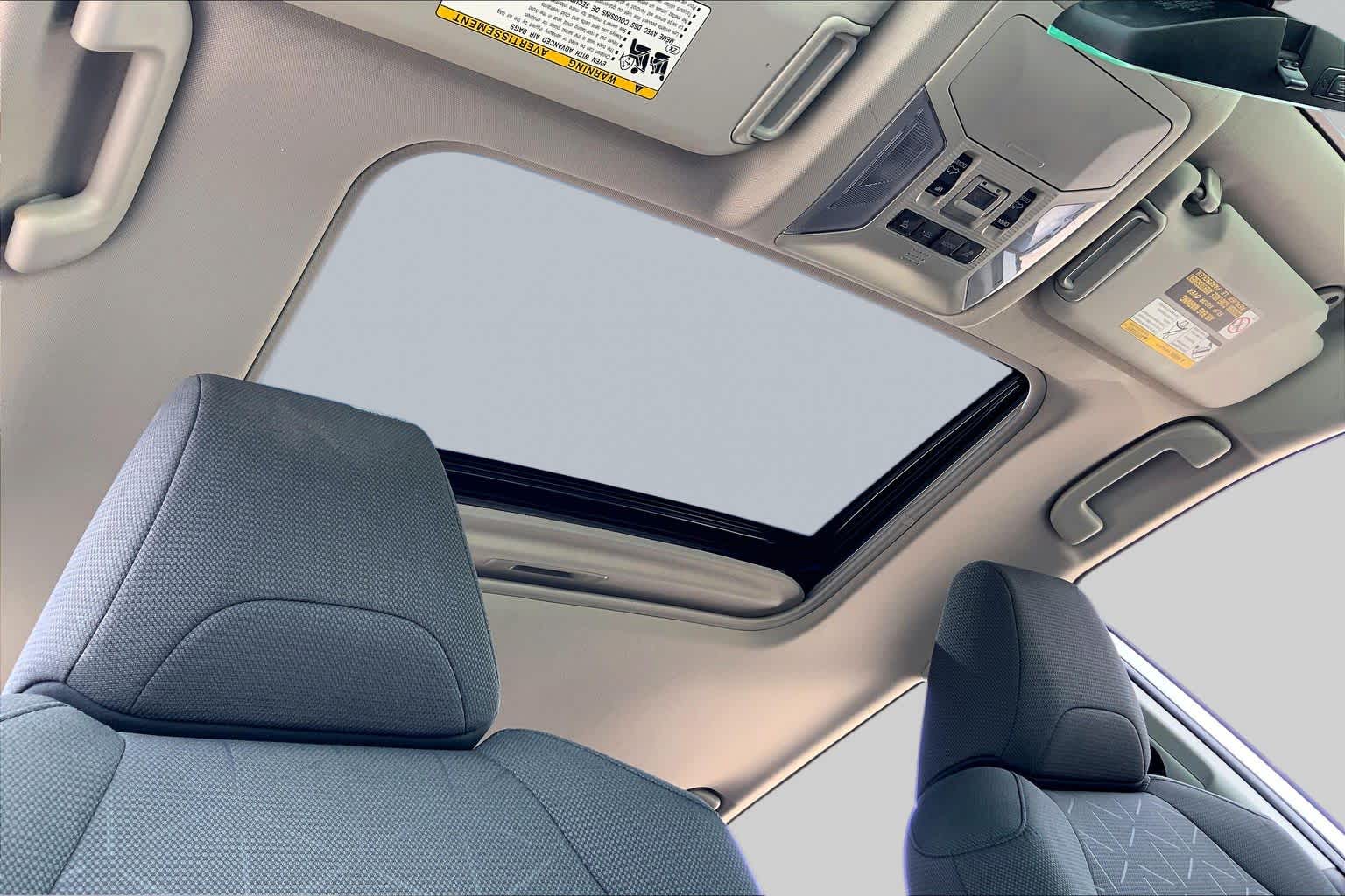 2022 Toyota RAV4 Hybrid XLE White at Texan GMC Buick