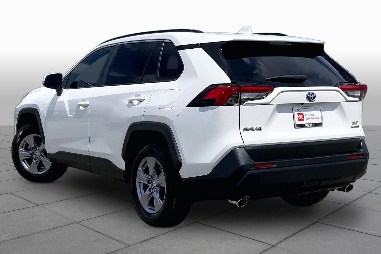 2022 Toyota RAV4 Hybrid XLE White at Texan GMC Buick