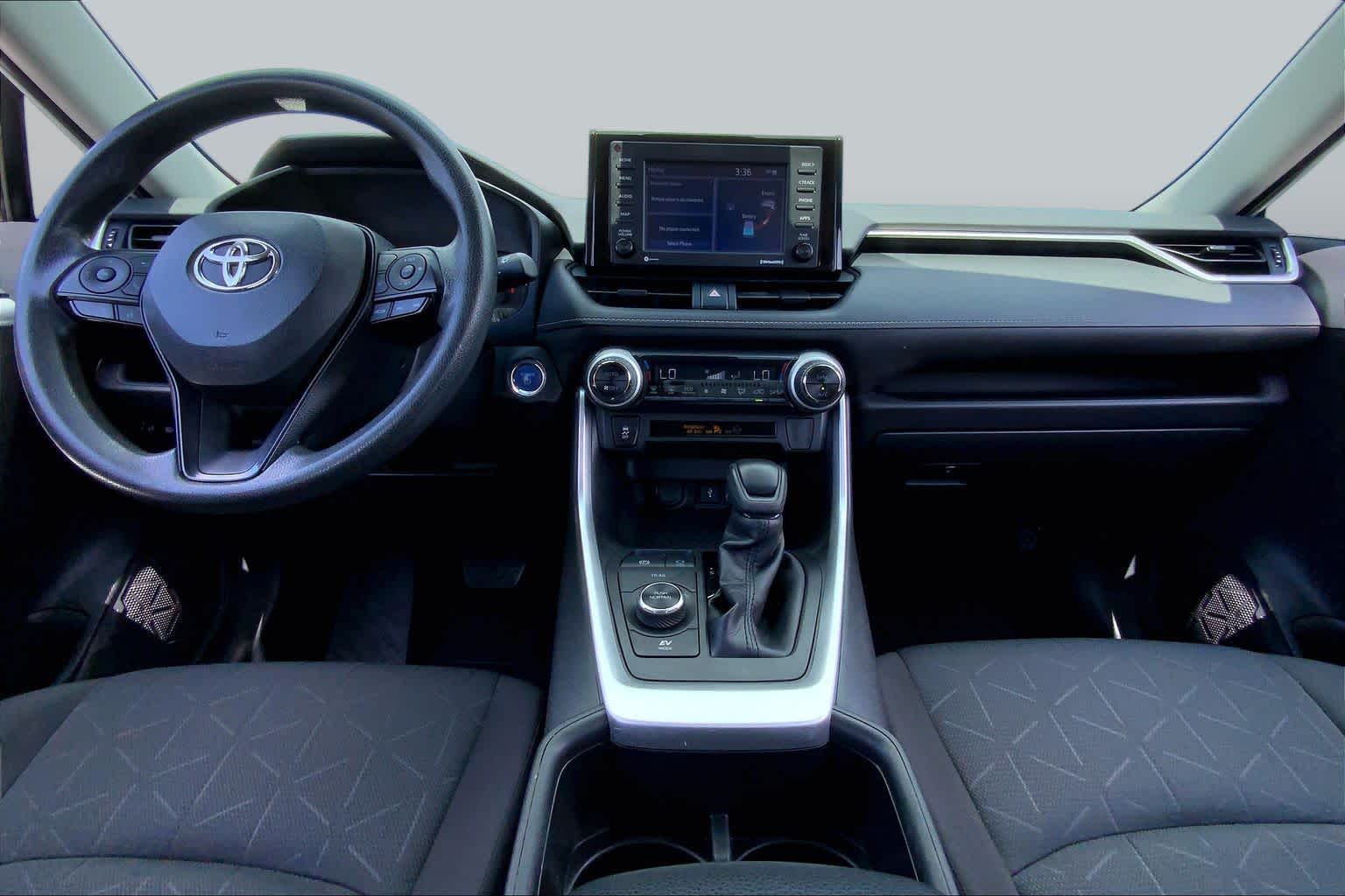 2022 Toyota RAV4 Hybrid XLE White at Texan GMC Buick