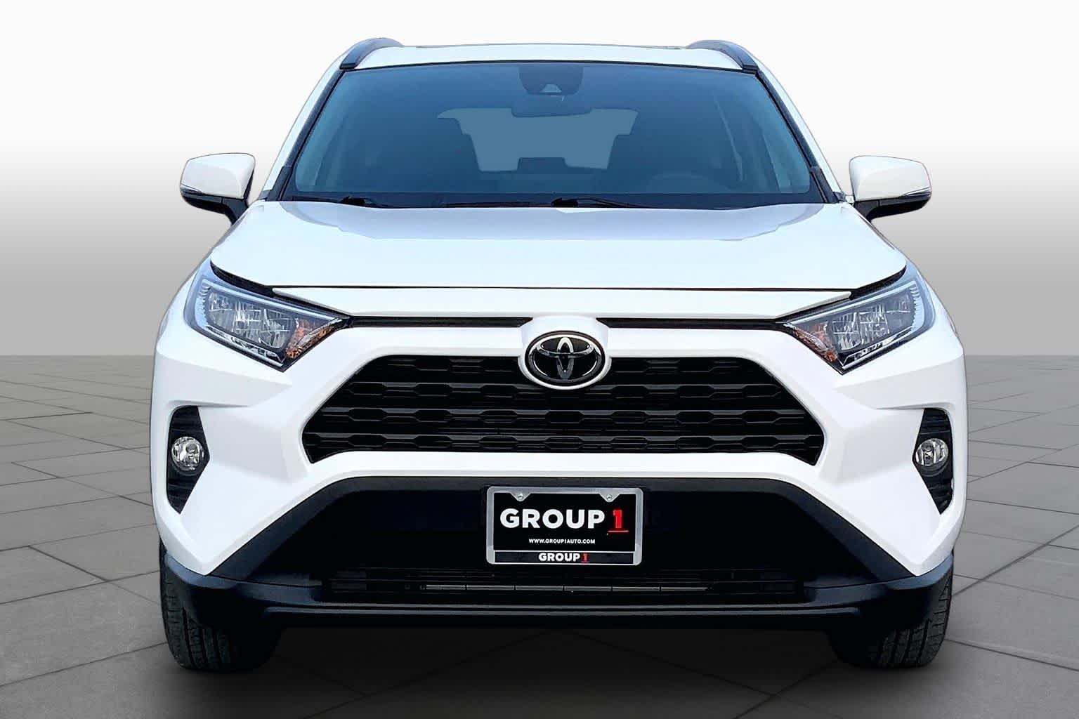2019 Toyota RAV4 XLE Super White at Group 1 Toyota Southwest