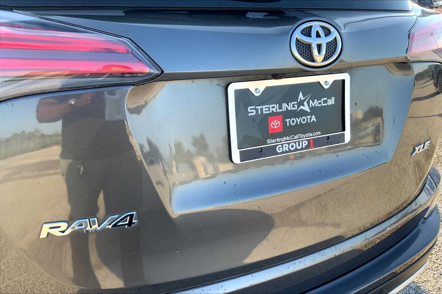 2016 Toyota RAV4 XLE Magnetic Gray Metallic at Group 1 Toyota Southwest