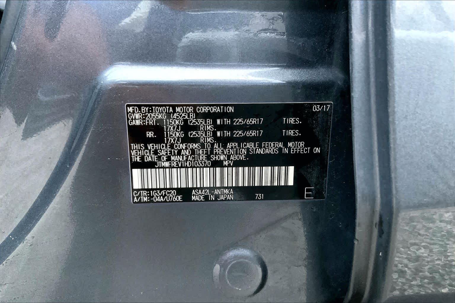 2017 Toyota RAV4 photo 36 of 36