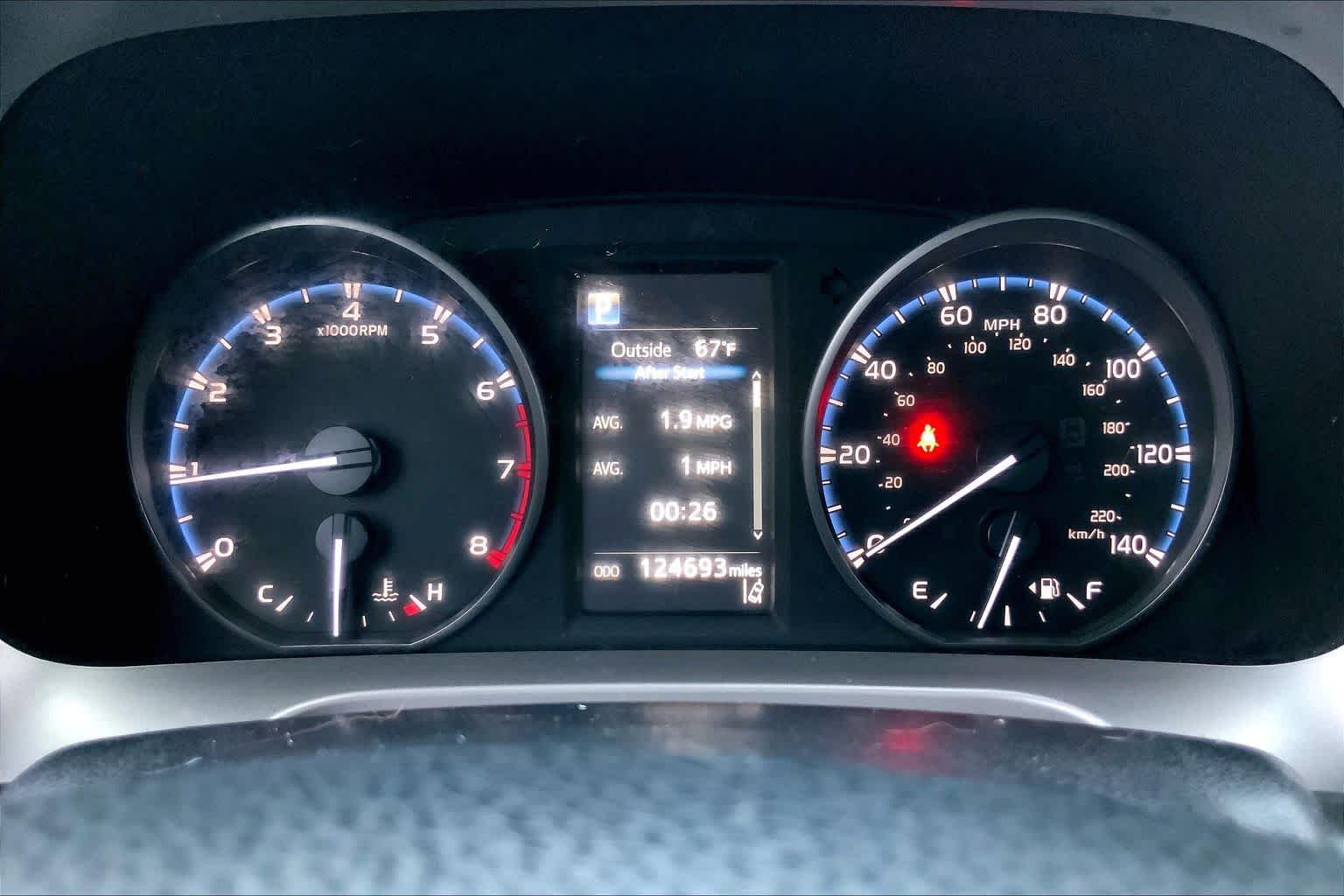 2017 Toyota RAV4 photo 25 of 36