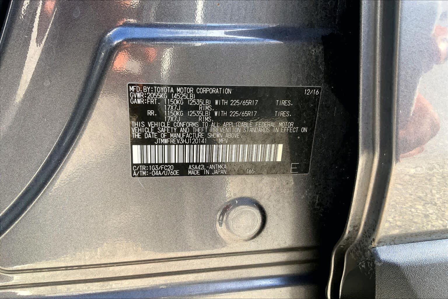 2017 Toyota RAV4 XLE Magnetic Gray Metallic at Beck & Masten Kia