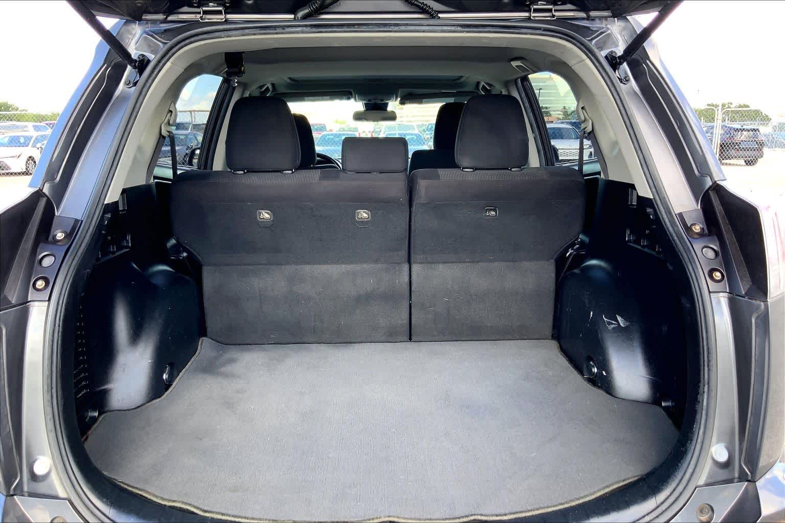 2017 Toyota RAV4 XLE Magnetic Gray Metallic at Beck & Masten Kia