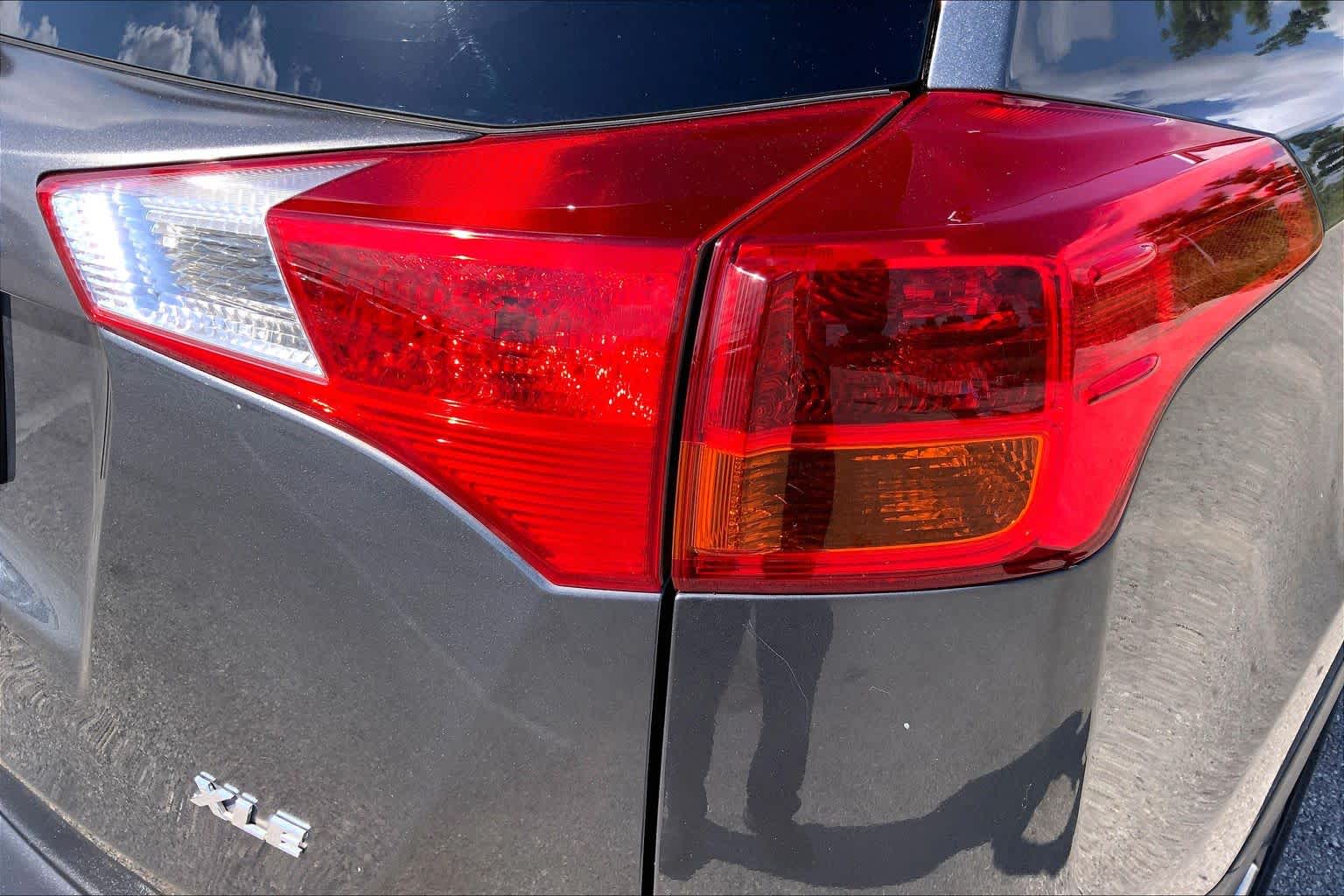 2015 Toyota RAV4 XLE Magnetic Gray Metallic at Beck & Masten Kia