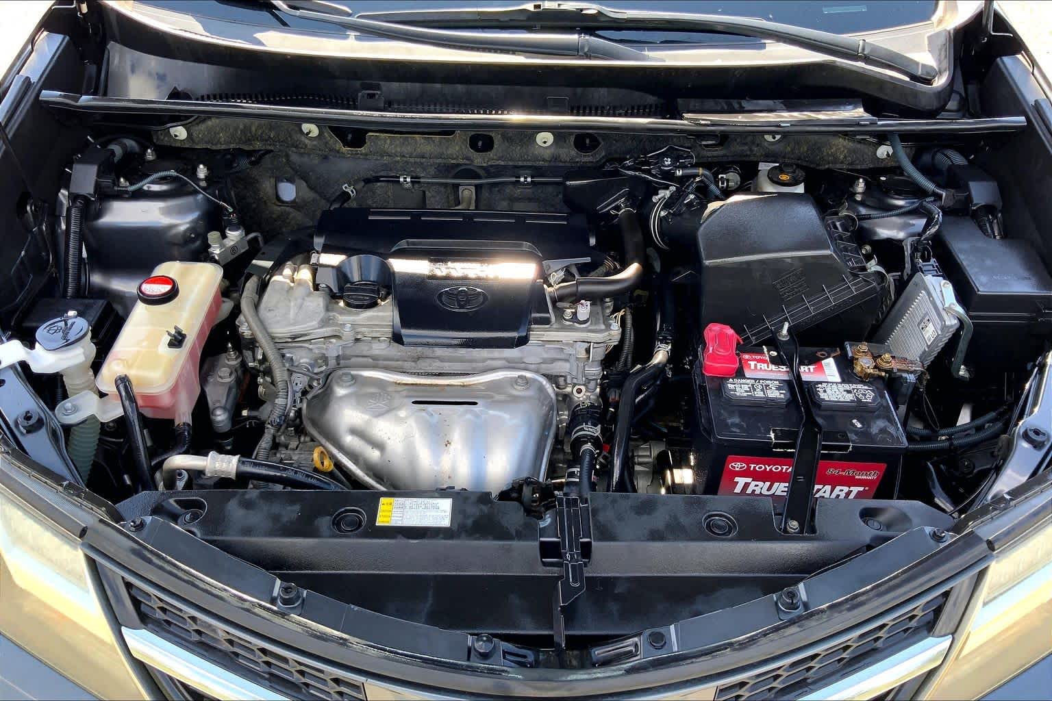 2015 Toyota RAV4 XLE Magnetic Gray Metallic at Beck & Masten Kia