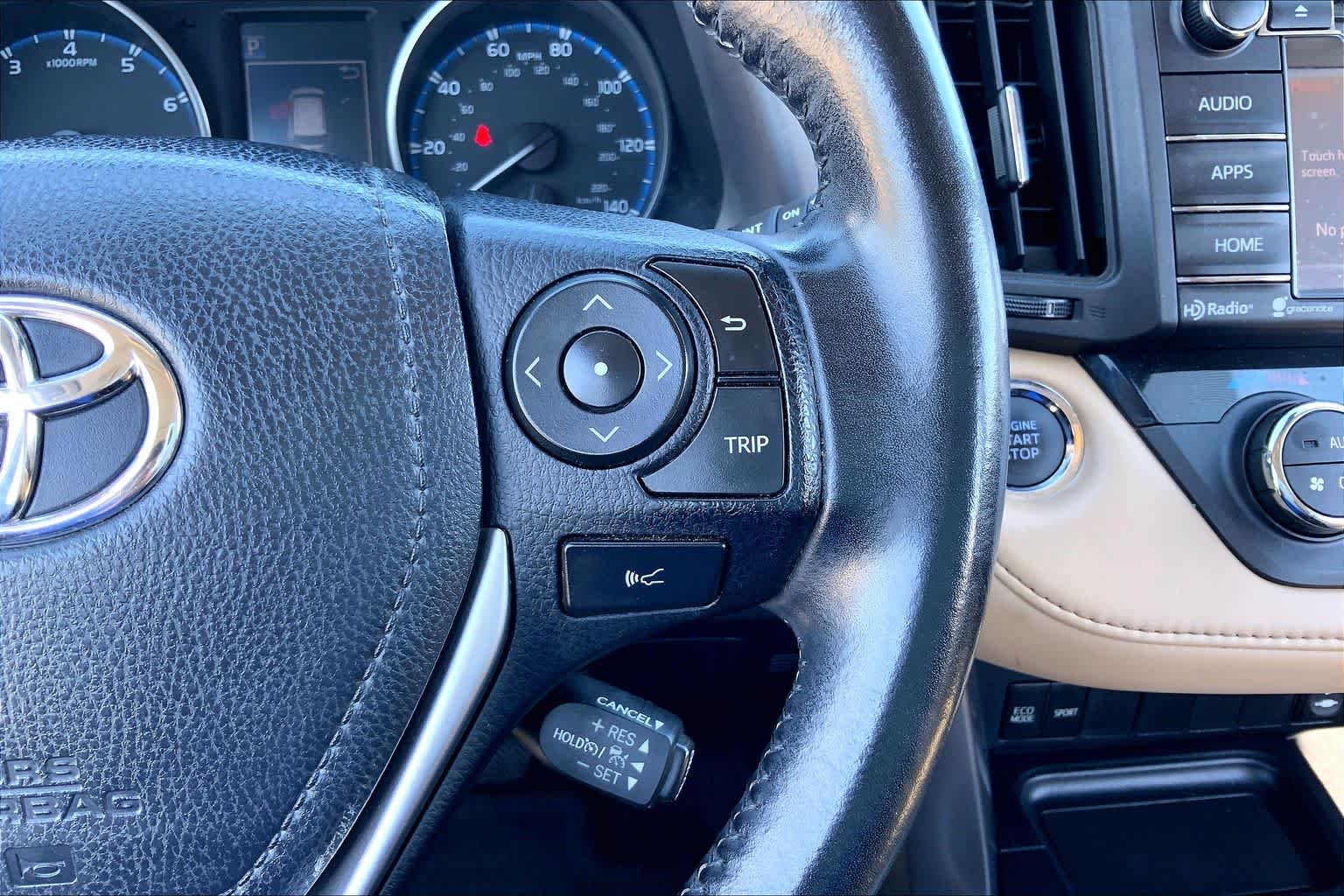 2018 Toyota RAV4 photo 24 of 36