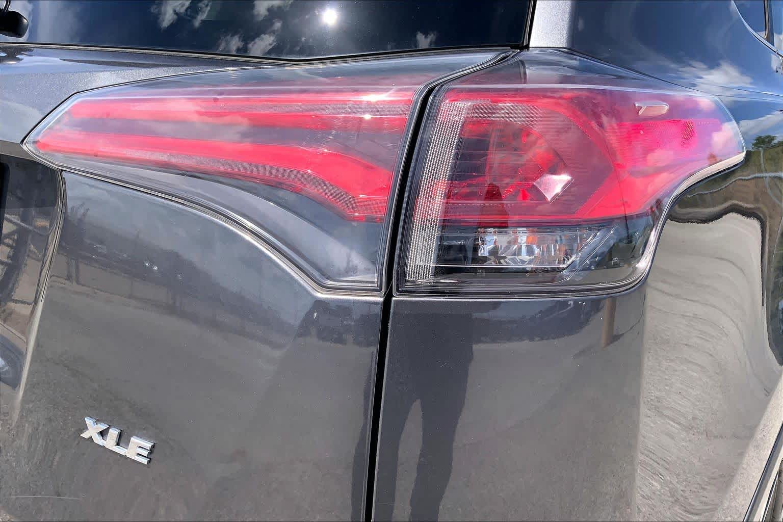 2018 Toyota RAV4 XLE Magnetic Gray Metallic at Group 1 Toyota Southwest