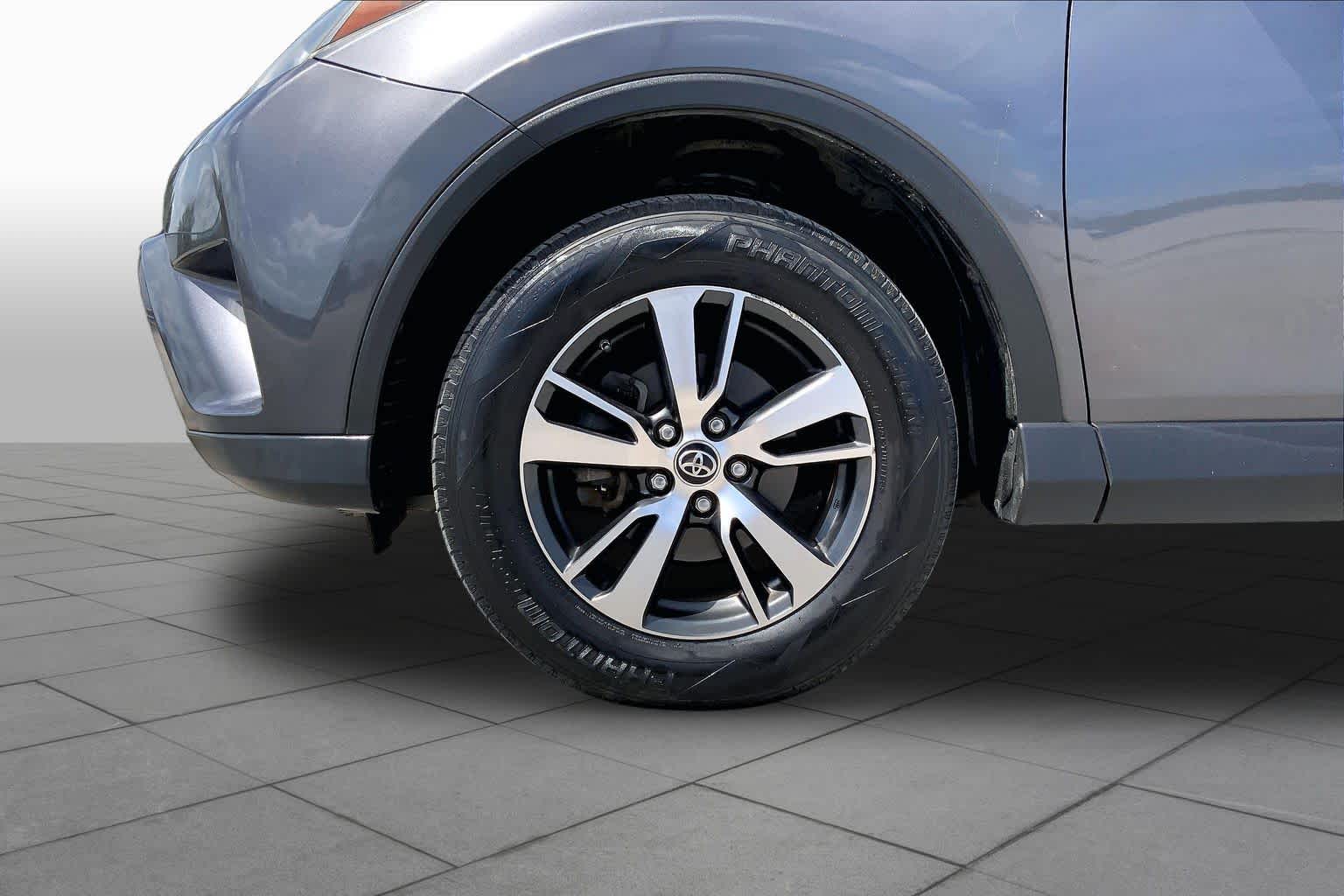 2018 Toyota RAV4 XLE Magnetic Gray Metallic at Group 1 Toyota Southwest