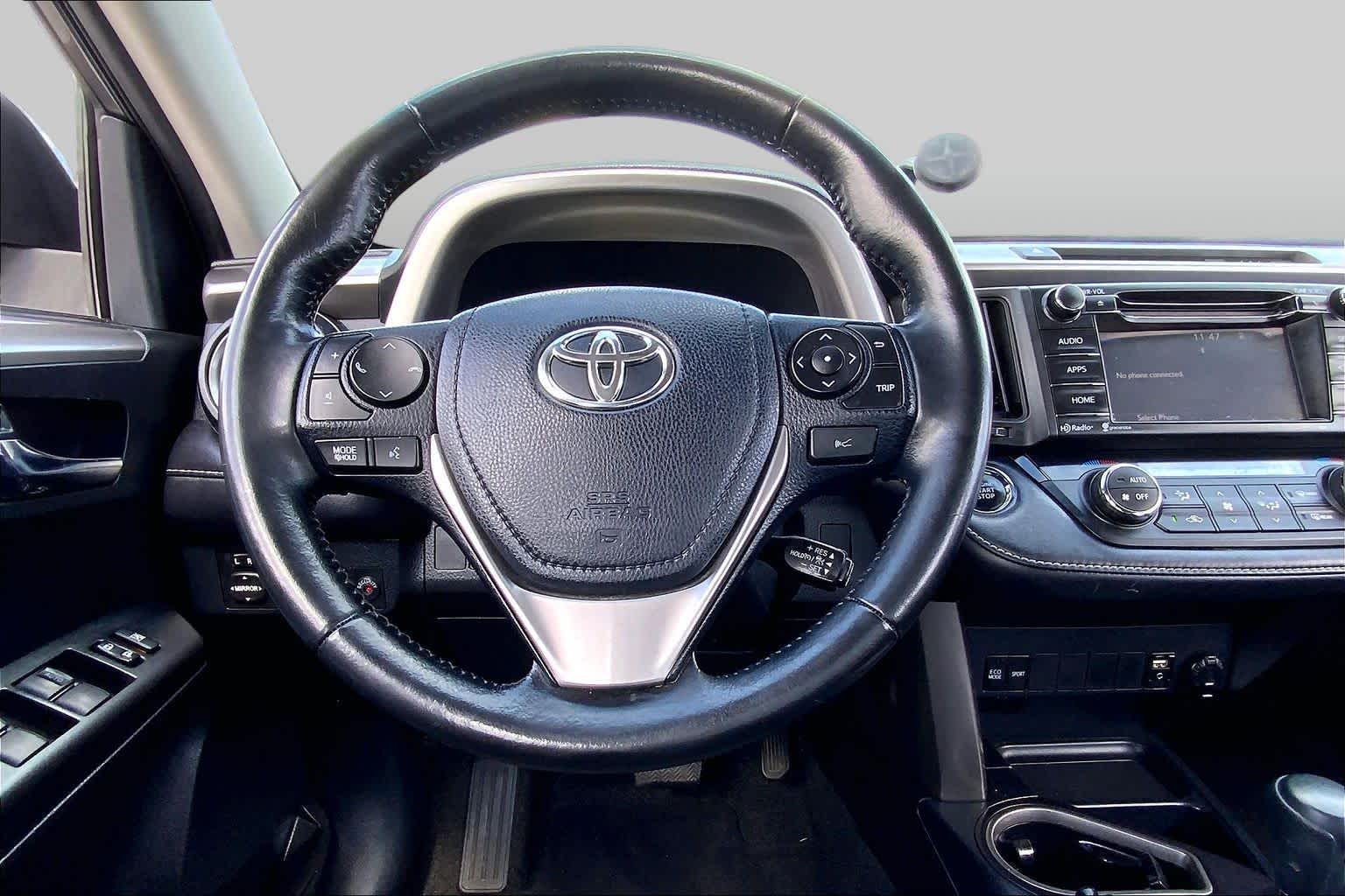 2018 Toyota RAV4 XLE Magnetic Gray Metallic at Group 1 Toyota Southwest