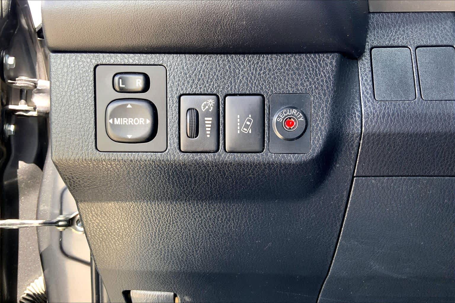 2018 Toyota RAV4 XLE Magnetic Gray Metallic at Group 1 Toyota Southwest